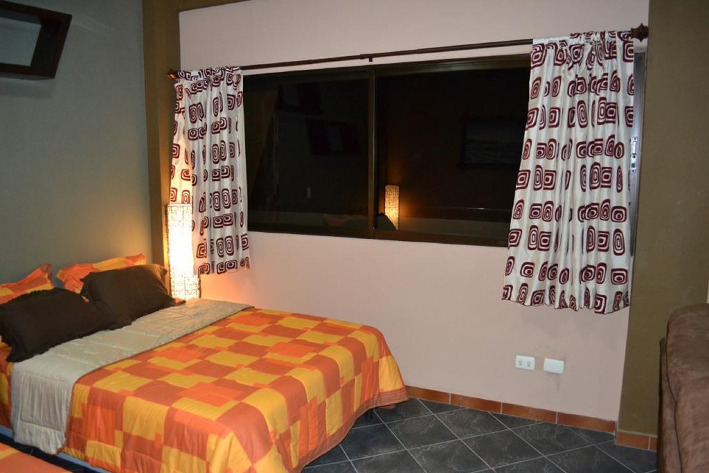 Ast Surf Hotel La Libertad Ruang foto