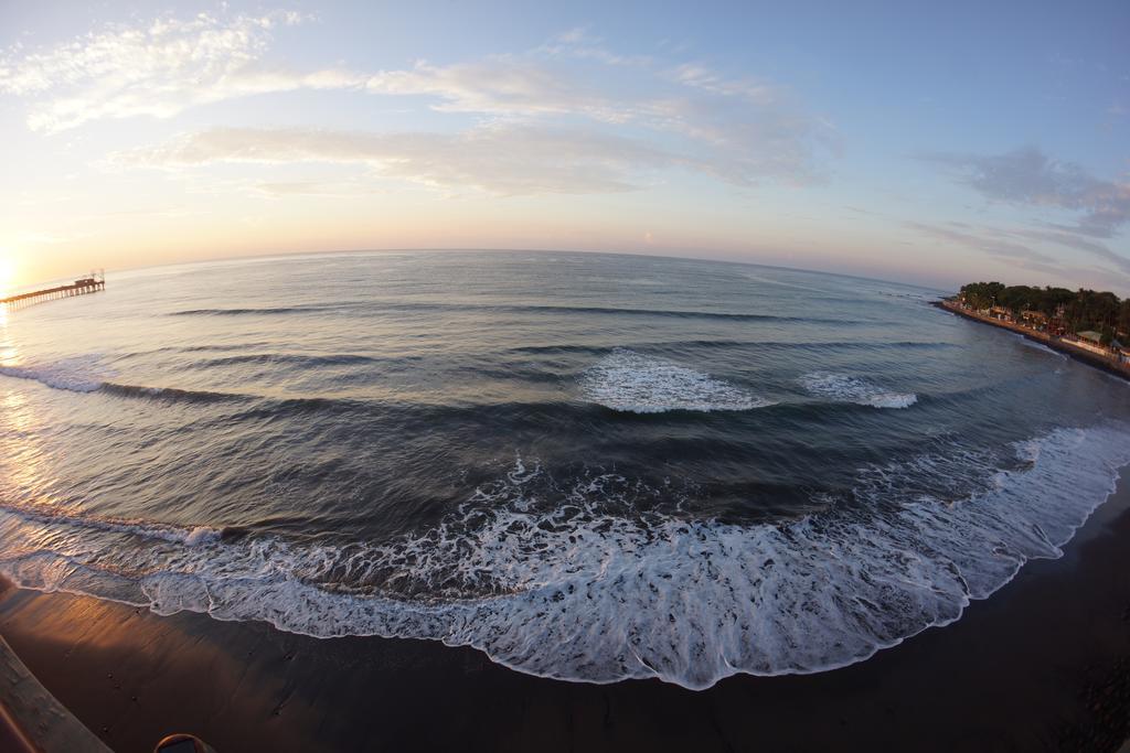 Ast Surf Hotel La Libertad Bagian luar foto